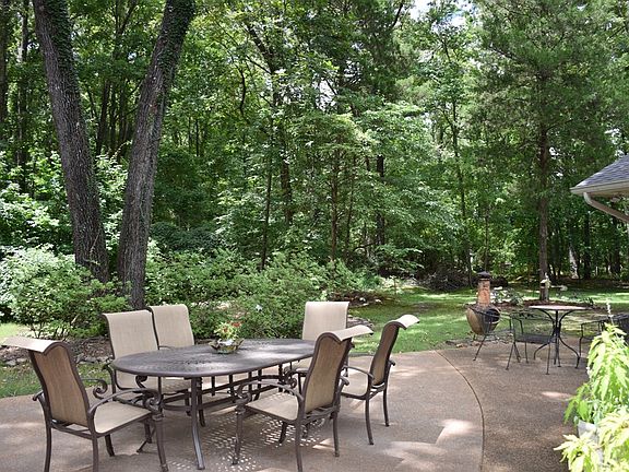 5th image of 108 Woodland Hills Dr