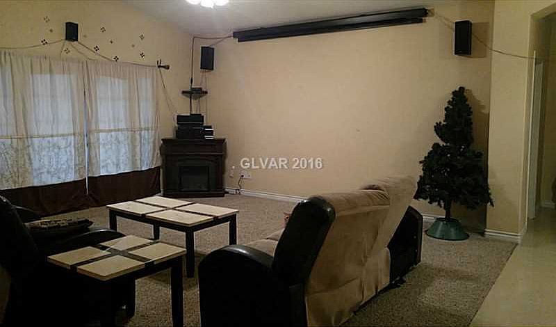 2nd image of 4960 E Parkwood Dr