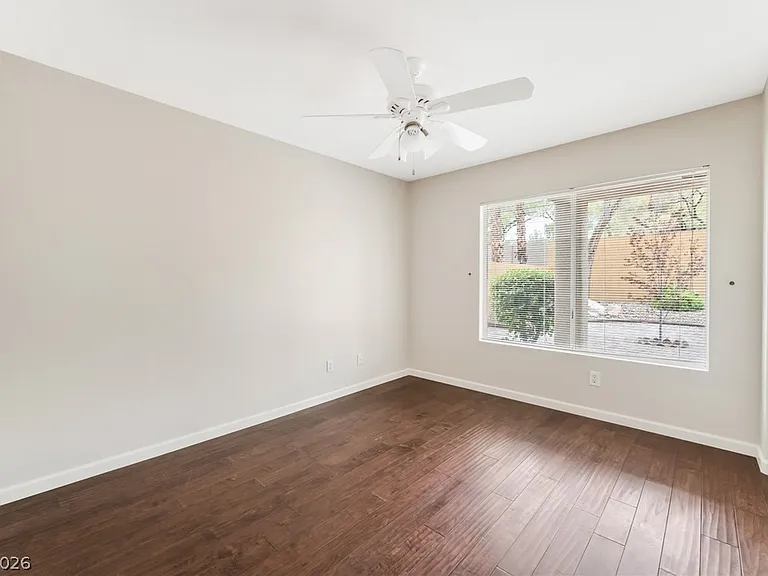 1733 Tesara Vista Pl — Photo 34