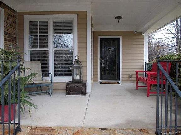 4th image of 534 Skybrook Dr #281