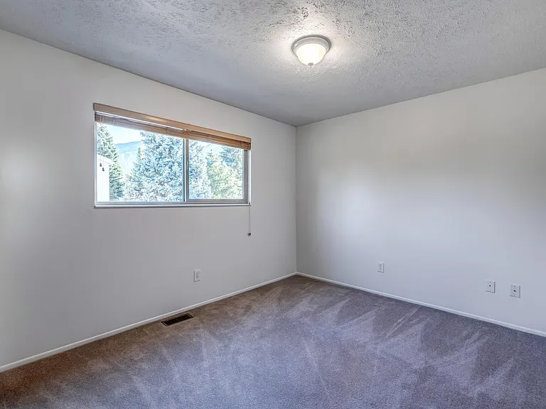 3383 E Bengal Blvd #1 — Photo 11