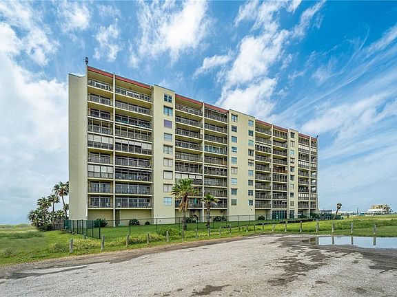 2nd image of 4242 Gulfbreeze Blvd APT 402