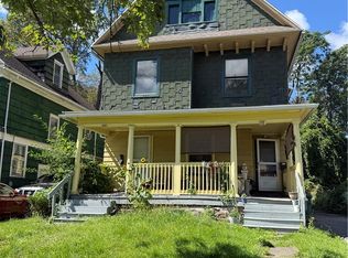 27 Bowman St, Rochester, NY 14609
