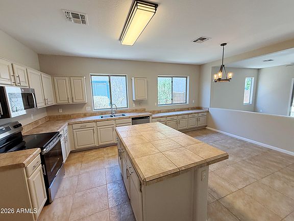 5th image of 17621 W CARIBBEAN Lane