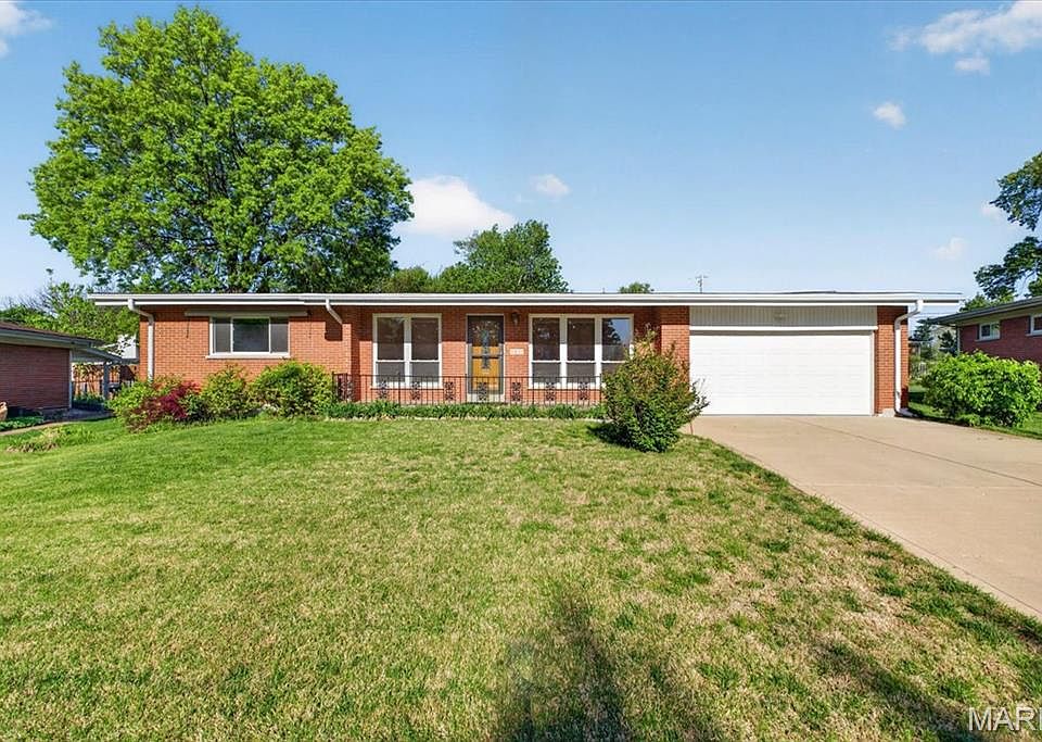 1st image of 9301 Lavant Dr