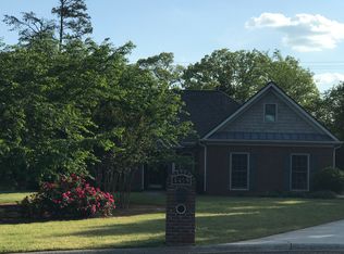 4459 Indian Oak Point, Gainesville, GA 30506