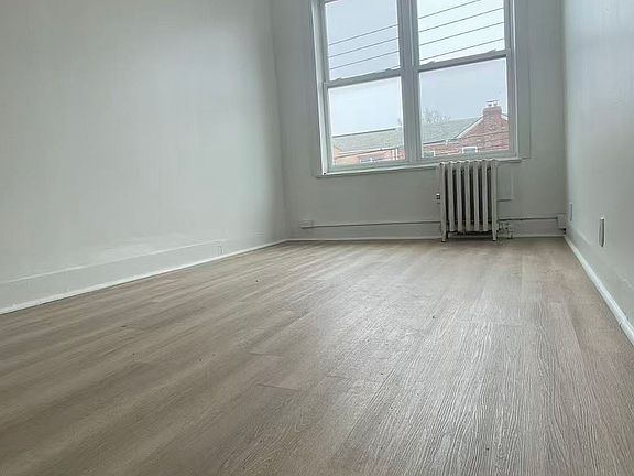 2nd image of 2544 E 27th St Floor 2