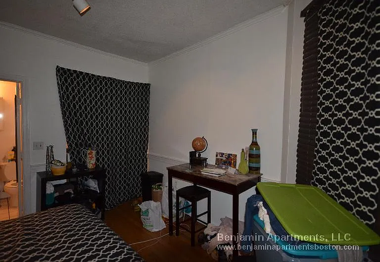 55 S Huntington Ave #301 — Photo 2