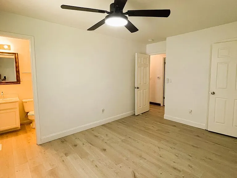 10437 Cable Ave — Photo 18