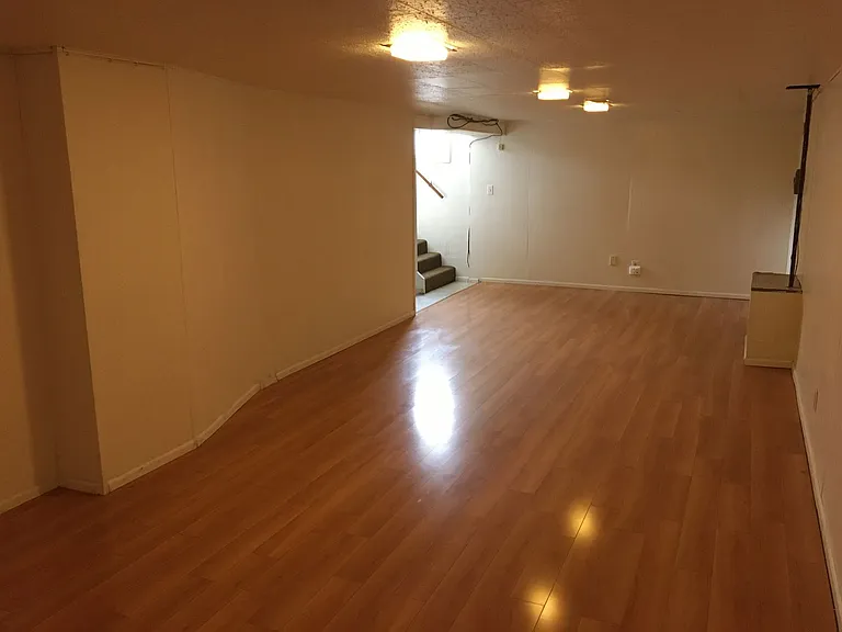 5304 N Elgin St — Photo 9