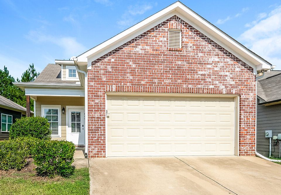 1st image of 840 Kent Dr