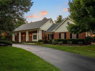 12057 Embassy Row, Saint Louis, MO