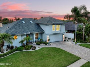 2133 Villa Way, New Smyrna Beach, FL 32169