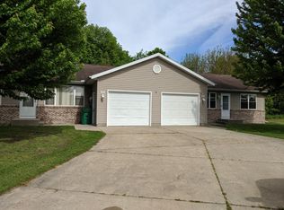1515 Pheasant Run, Baroda, MI 49101