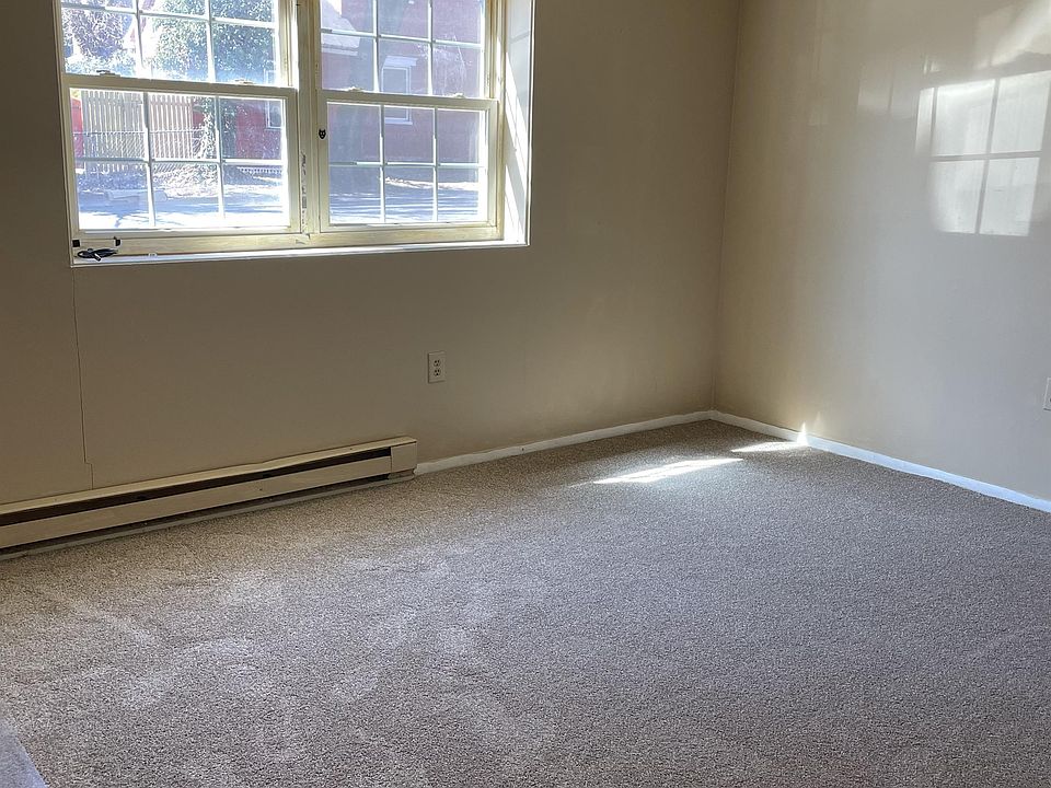 1st image of 537 N Hanover St APT 7