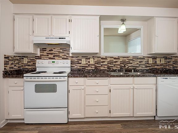 5th image of 1296 Redwood Cir APT 3