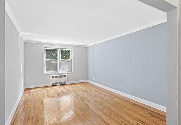 2nd image of 3538 75th St APT 2A
