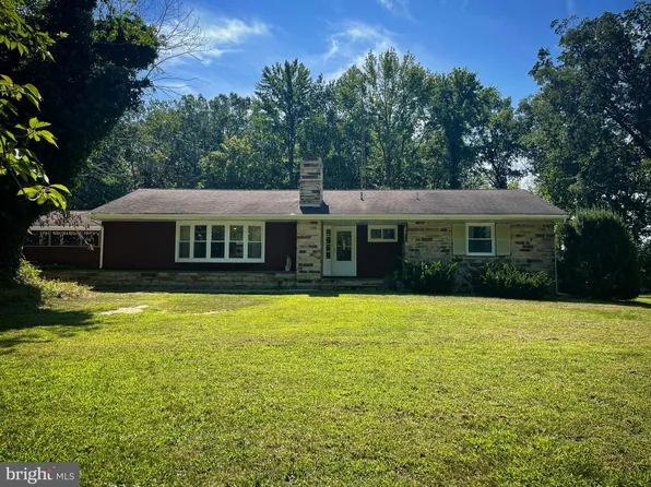 1622 Parvin Mill Rd, Pittsgrove, NJ 08318