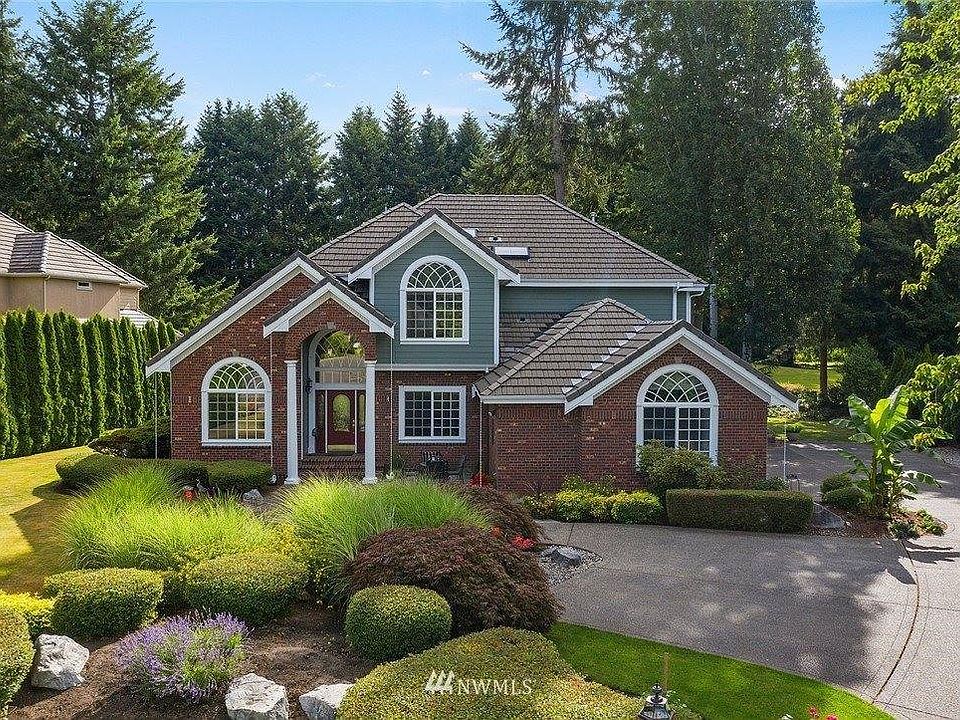 1st image of 4028 Birkdale Ln SE