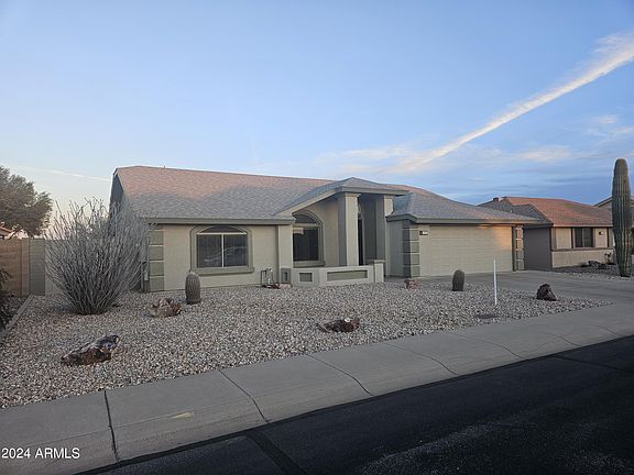 3rd image of 2533 S COPPERWOOD Avenue