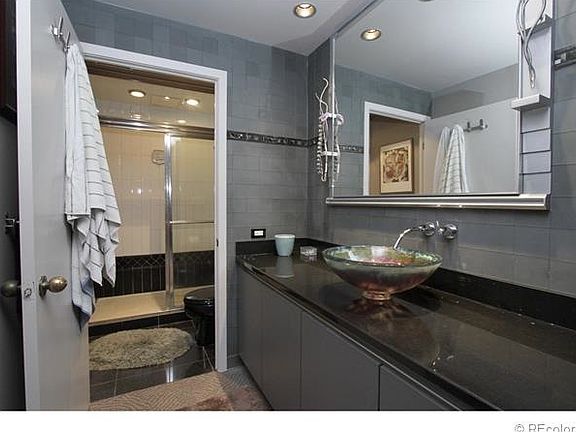 2nd image of 1551 Larimer St APT 3106