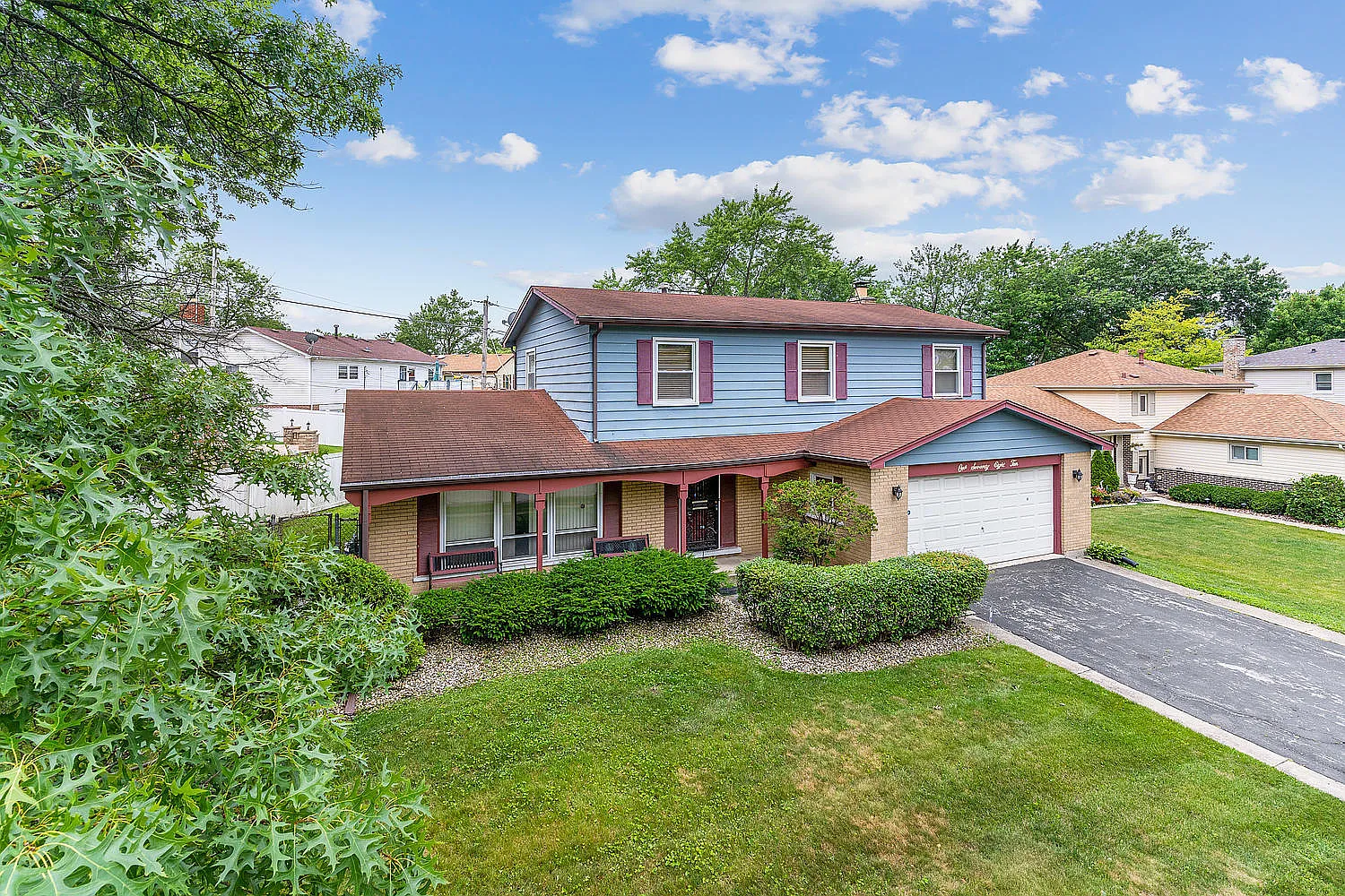 17810 Pebblewood Ln photo 1