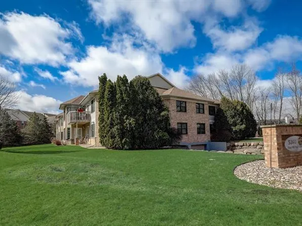 5397 Blue Bill Park Drive #9, Waunakee, WI 53597