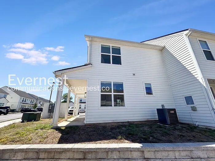 200 Jeffries Way — Photo 18