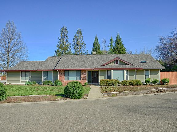 2nd image of 2511 Busselton Pl