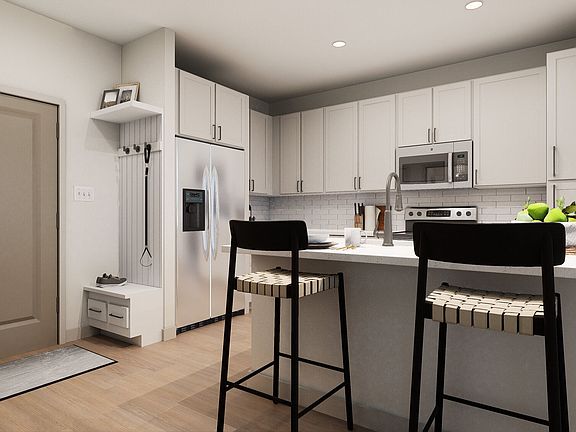 5th image of 2000 Aspen Way #3452