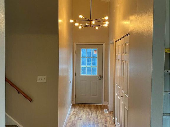 3rd image of 1 Parkside Dr #1