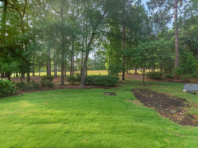 3169 Glenview Dr — Photo 10