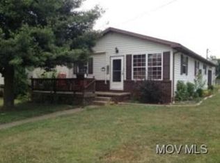 511 Central Ave, Williamstown, WV 26187