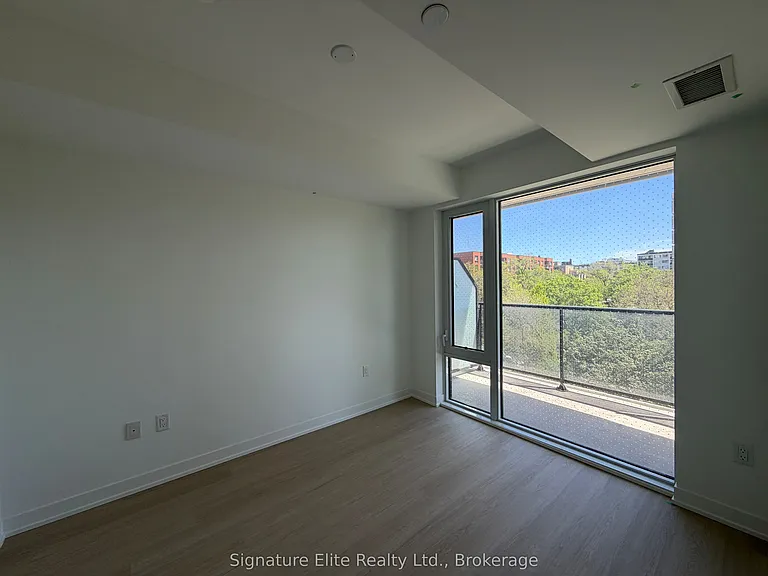 25 Saint Dennis Dr #408 — Photo 10
