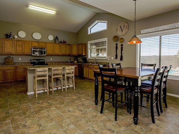 5th image of 2119 N Saint Francis Pl