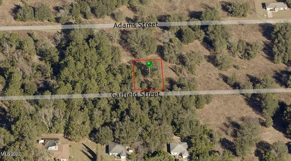 2nd image of 2402 Garfield St