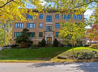 1360 Eastern Pkwy APT 13, Louisville, KY 40204