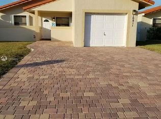 10811 SW 159th Ter, Miami, FL 33157