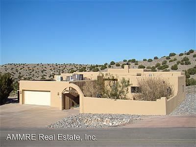 2nd image of 7 Cienega Canyon Rd