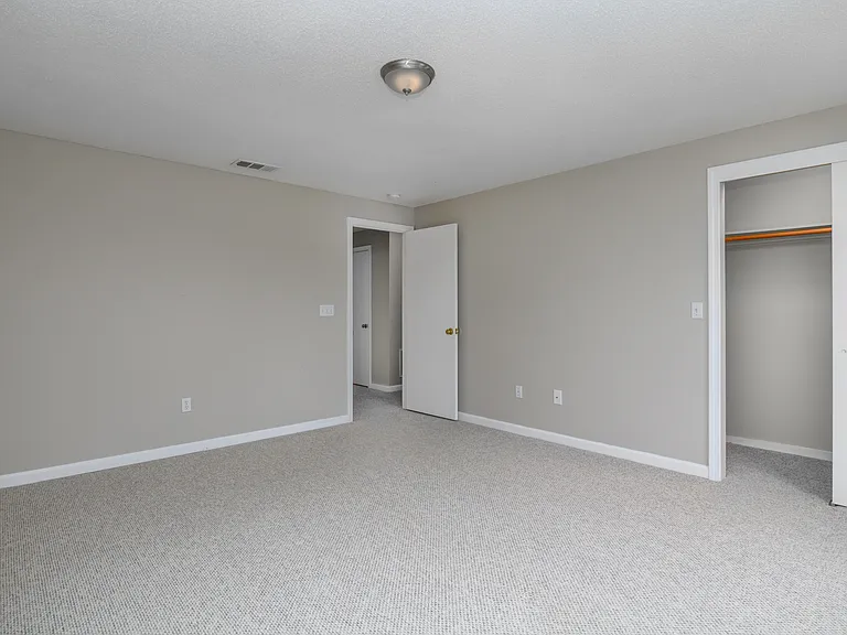 3 Periwinkle Ln #3 — Photo 24