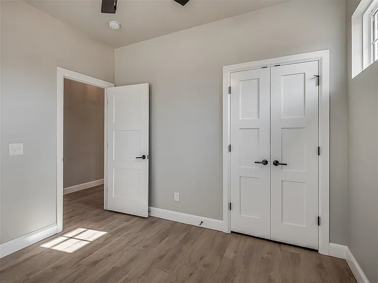 924 Kyle Dr — Photo 25