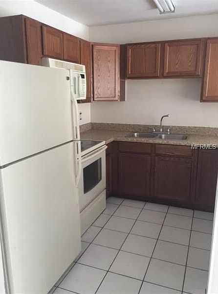 2nd image of 846 Angela Ln