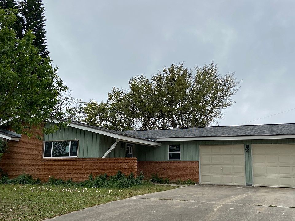 1st image of 413 Mill Brook Dr