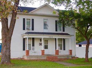 300 N 3rd St, Garden City, MO 64747