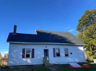 792 Mudgett Rd, Levant, ME 04456