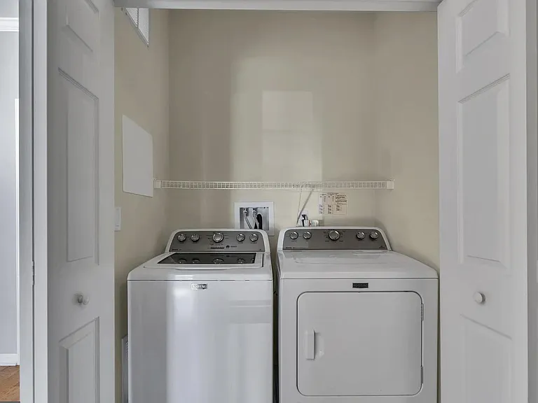 1113 Halifax Pl — Photo 25