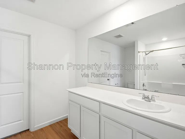 27147 Breakaway Ln — Photo 13
