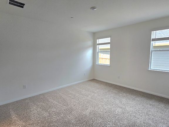 5th image of 2542 Ophelia Levi Ln