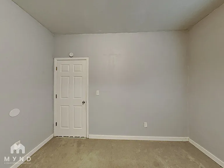 205 Ivy Ct — Photo 22