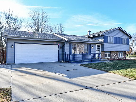 2nd image of 3015 E Stonefield Dr